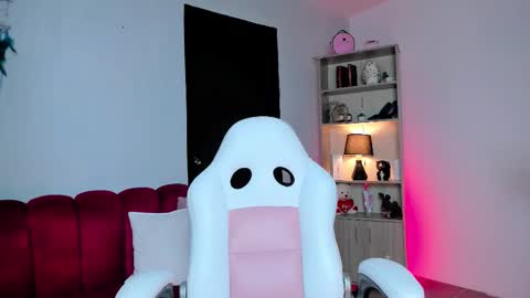 tatiana_mendoza online show from October 23, 4:08 pm