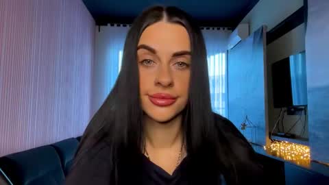 Tati online show from February 1, 5:26 am