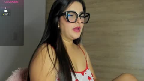 Tatiss online show from May 24, 5:14 am