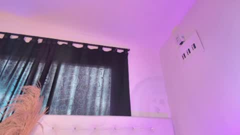 tatix online show from July 28, 6:53 pm