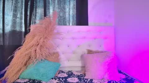 tatix online show from July 6, 6:43 pm