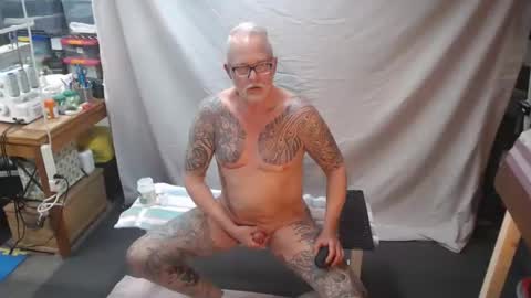 inkbator online show from May 5, 4:57 pm