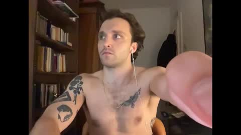 tattboyxxx online show from December 14, 3:02 am