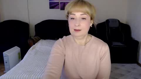 Tattease online show from November 3, 1:45 pm