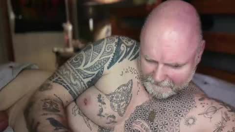 Tattooeddilf 01 online show from March 13, 9:51 pm