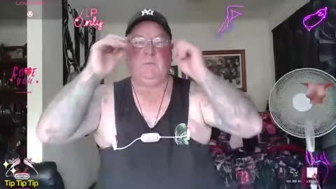 tattzsexy online show from May 2, 2:50 am