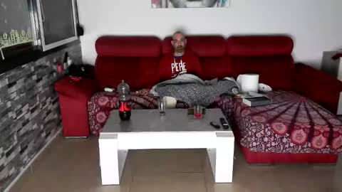 Tatuado20cm online show from December 4, 12:10 am