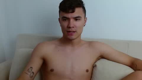 taurus4k online show from December 14, 5:47 pm