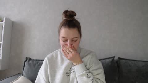 Diana online show from December 24, 8:00 am