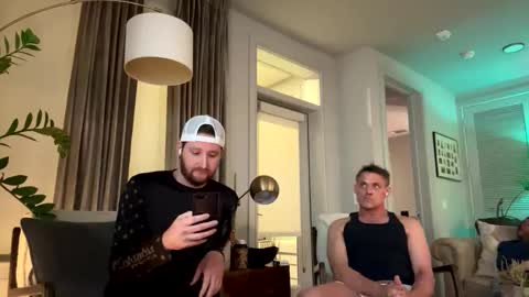 TayTay online show from May 13, 10:25 am