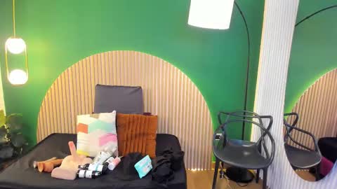 Taylor Bennet online show from November 13, 11:46 am