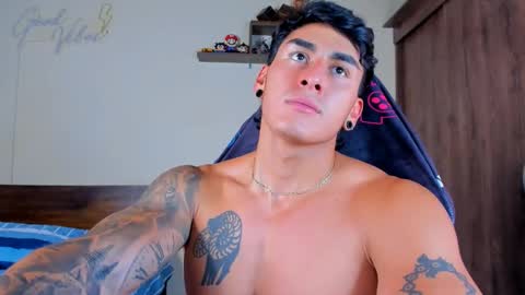 taylor_mclane1 online show from February 11, 6:12 pm