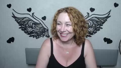 TaylorFoxTT online show from July 12, 5:05 pm