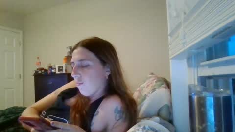 taylorslay online show from July 6, 12:40 am