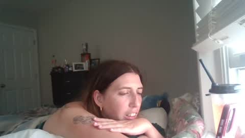 taylorslay online show from July 28, 8:23 pm