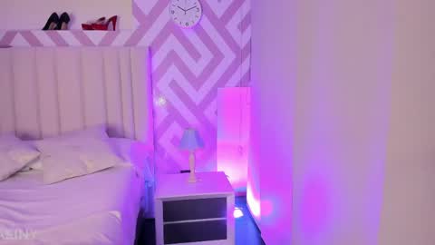 Tayra horny for you online show from May 16, 6:43 am