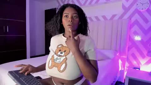 Tayra horny for you online show from July 7, 4:47 am