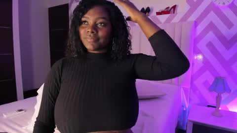 Tayra horny for you online show from May 16, 10:36 am