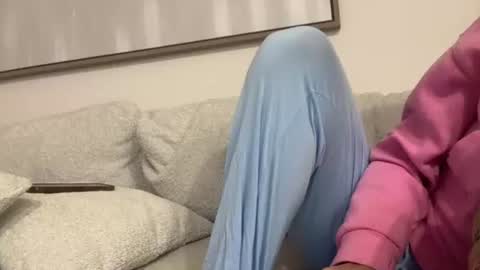 tbaexox online show from October 26, 2:12 am