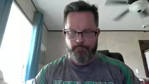 tdhawk87 online show from April 28, 6:12 pm