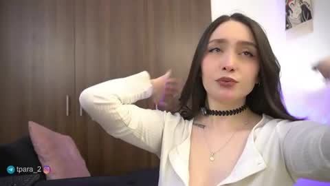 Leo and Luna online show from June 14, 3:25 pm