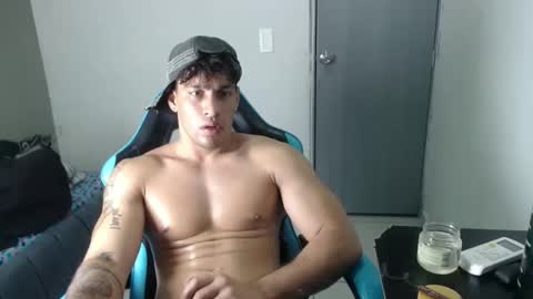 team23hot0 online show from November 24, 6:34 am