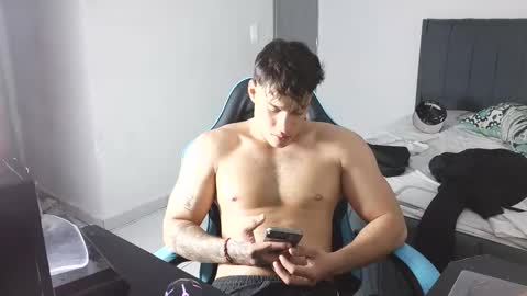 team23hot0 online show from March 14, 5:55 am