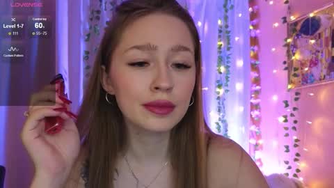 Snapshot of tease_mee_now chatting on September 29, 6:29 pm Eva online show from September 29, 6:29 pm