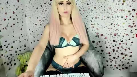ASK Me online show from May 3, 6:58 pm