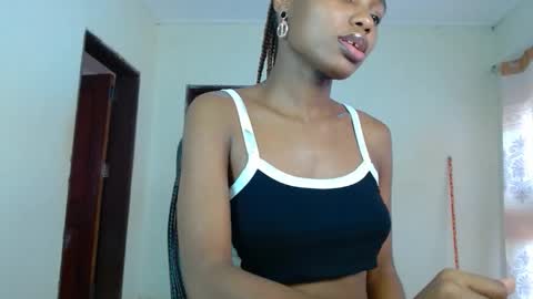 queen online show from November 9, 10:19 am