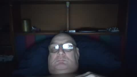 Snapshot of tebb61 chatting on October 5, 8:01 am Mark online show from October 5, 8:01 am