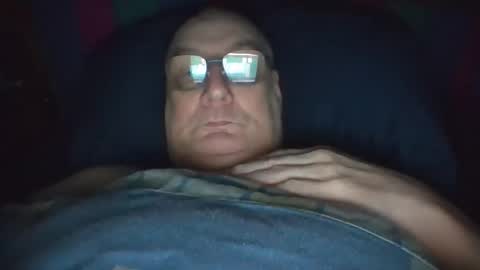 Snapshot of tebb61 chatting on October 9, 9:15 am Mark online show from October 9, 9:15 am