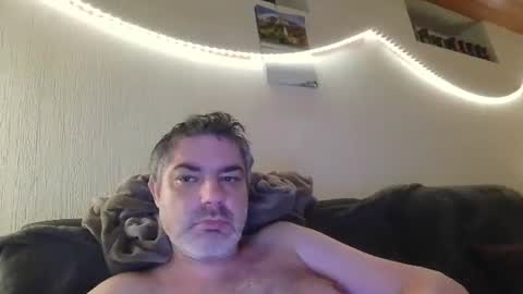 Snapshot of teeforyou chatting on October 10, 11:20 pm Peter online show from October 10, 11:20 pm