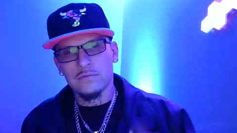 tempsnasty online show from October 19, 9:52 pm