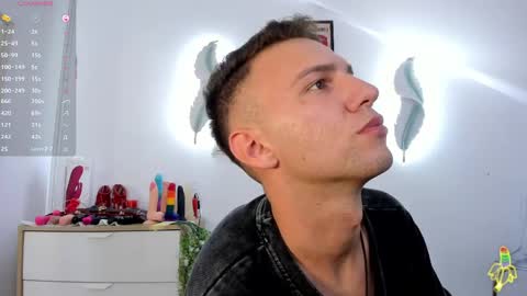 Andy aka TEMPTATIONTWINK online show from May 20, 7:09 pm