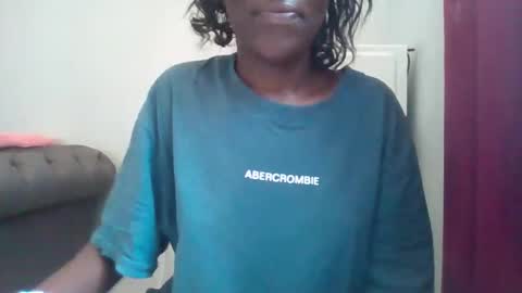 temptiebony69 online show from October 1, 9:19 am