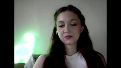 temptingvision online show from February 9, 12:41 pm