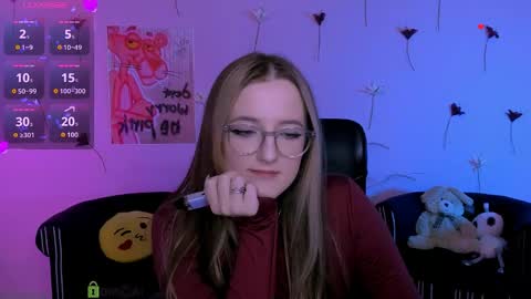 ur Louise online show from April 29, 2:49 am