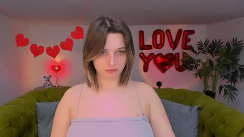 Lisa online show from March 15, 1:14 pm