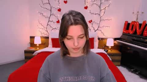 Lisa online show from March 13, 4:54 pm