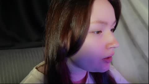 tendre_amelia online show from May 30, 8:24 am