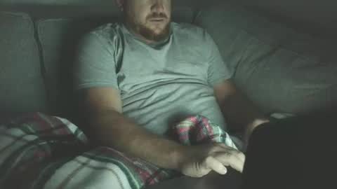 tenn239 online show from November 29, 12:46 pm