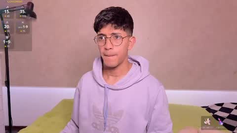 teo browny online show from April 25, 9:34 pm
