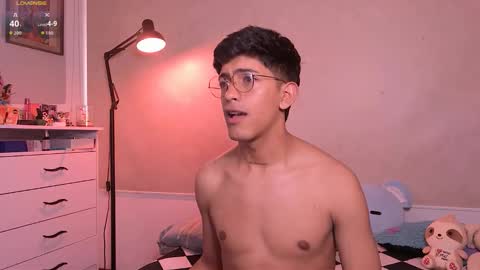 teo browny online show from February 5, 9:18 pm