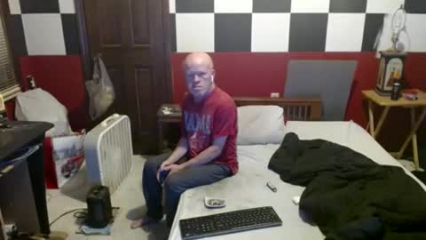 Snapshot of terdy2366 chatting on February 26, 1:46 am terdy2366 online show from February 26, 1:46 am