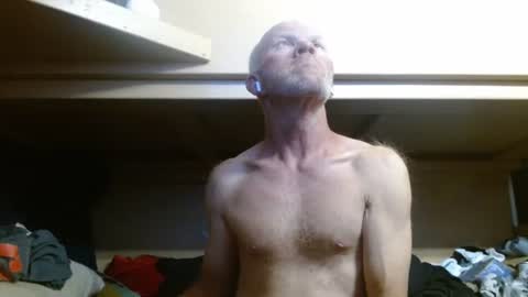 Snapshot of terdy2366 chatting on September 10, 4:13 am terdy2366 online show from September 10, 4:13 am