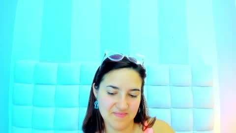Teresa online show from July 3, 1:49 pm