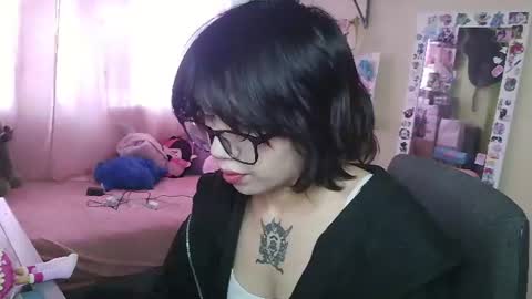 Terra Elowen online show from June 17, 3:17 pm