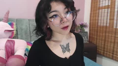 terumikitty online show from May 5, 8:03 pm