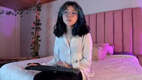 terumikitty online show from September 24, 7:20 pm